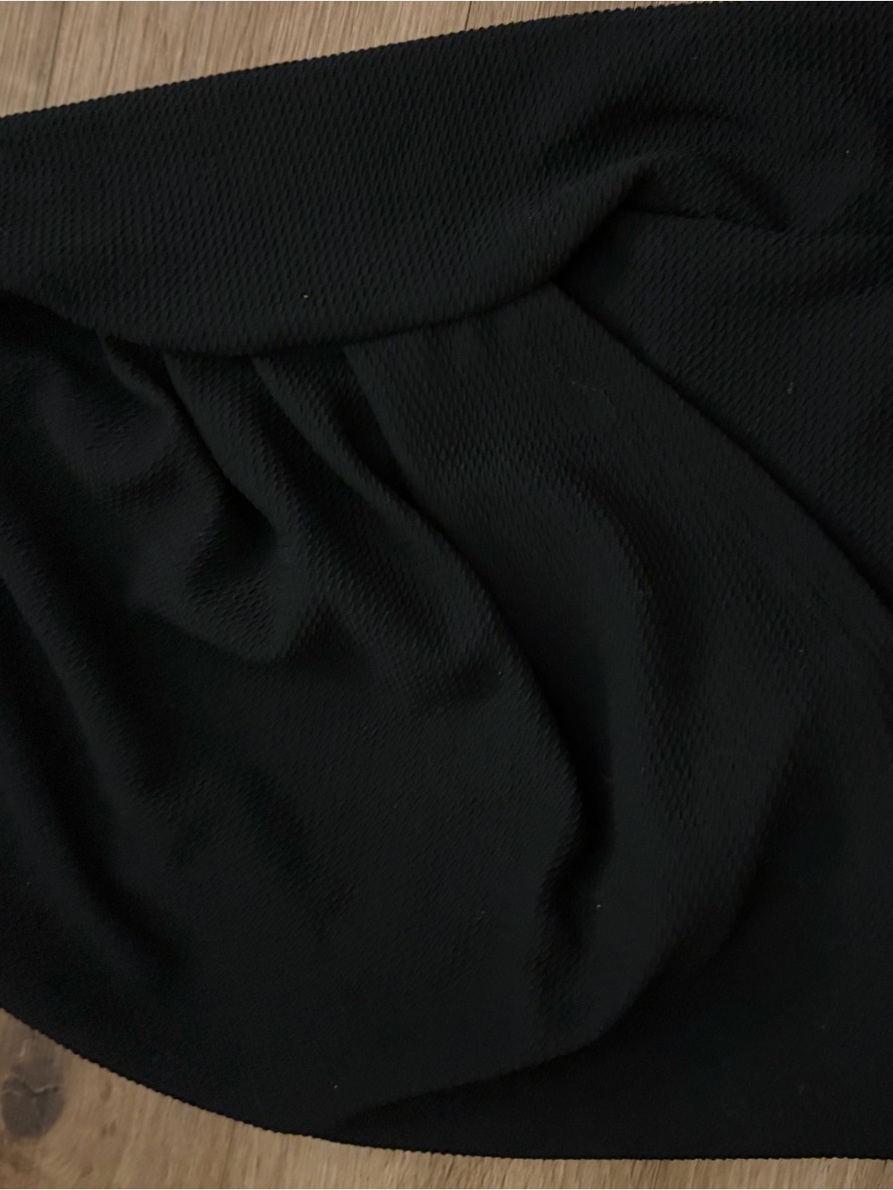 SHEIN Black Textured Mini Skirt